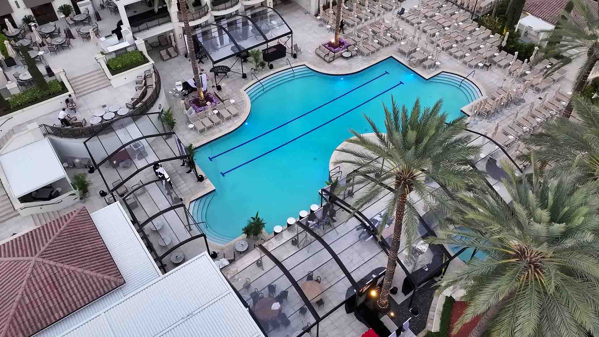 https://imperialeventrentals.com/image/cache/catalog/1%20-%20New%20Pages%20-%20Photo/Blog/Clear%20Top%20Tent%20Rentals%20in%20Miami,%20When%20Theyre%20Worth%20It-1920x1080.jpg