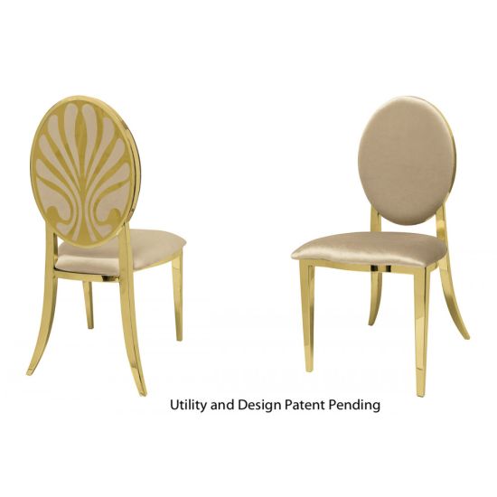 Gold event chair without arms, with high backrest in a shell shape and seat with Champagne cushion, for luxury weddings or galas.
