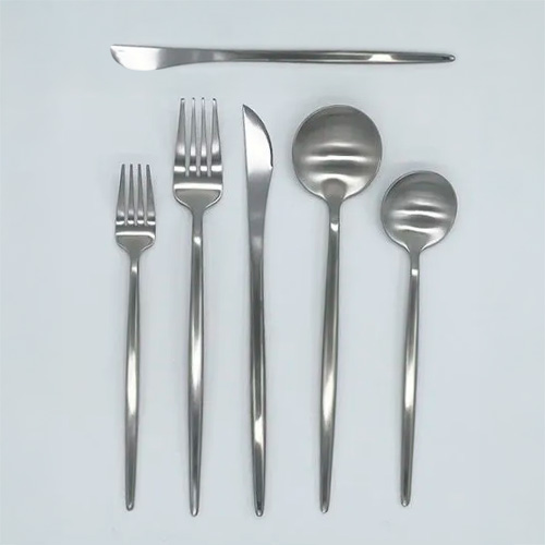 Urban Flatware Matte Silver