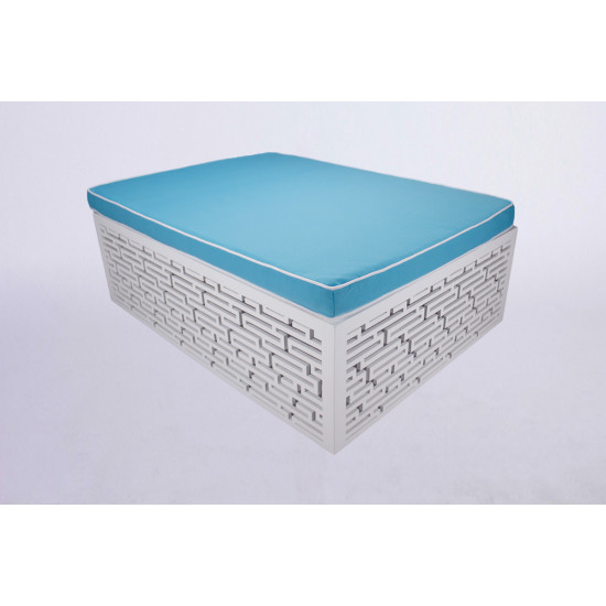 Maze Bed (Turquoise)