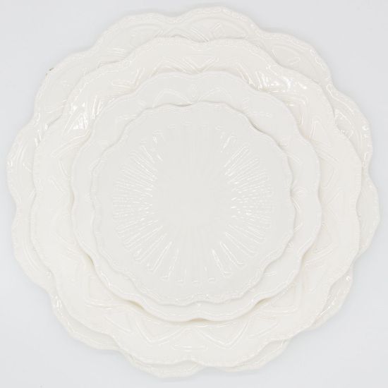 Bordallo embossed dinner plate in white with raised leaf-inspired rim texture and scalloped edge, round design on a white background for tables