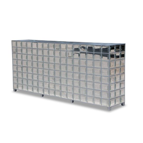 Reflective mirrored front “Mirror Bar Mountain 8” event bar rental unit with high-gloss countertop and modern curved bar design.